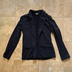 Soft and stretchy casual blazer